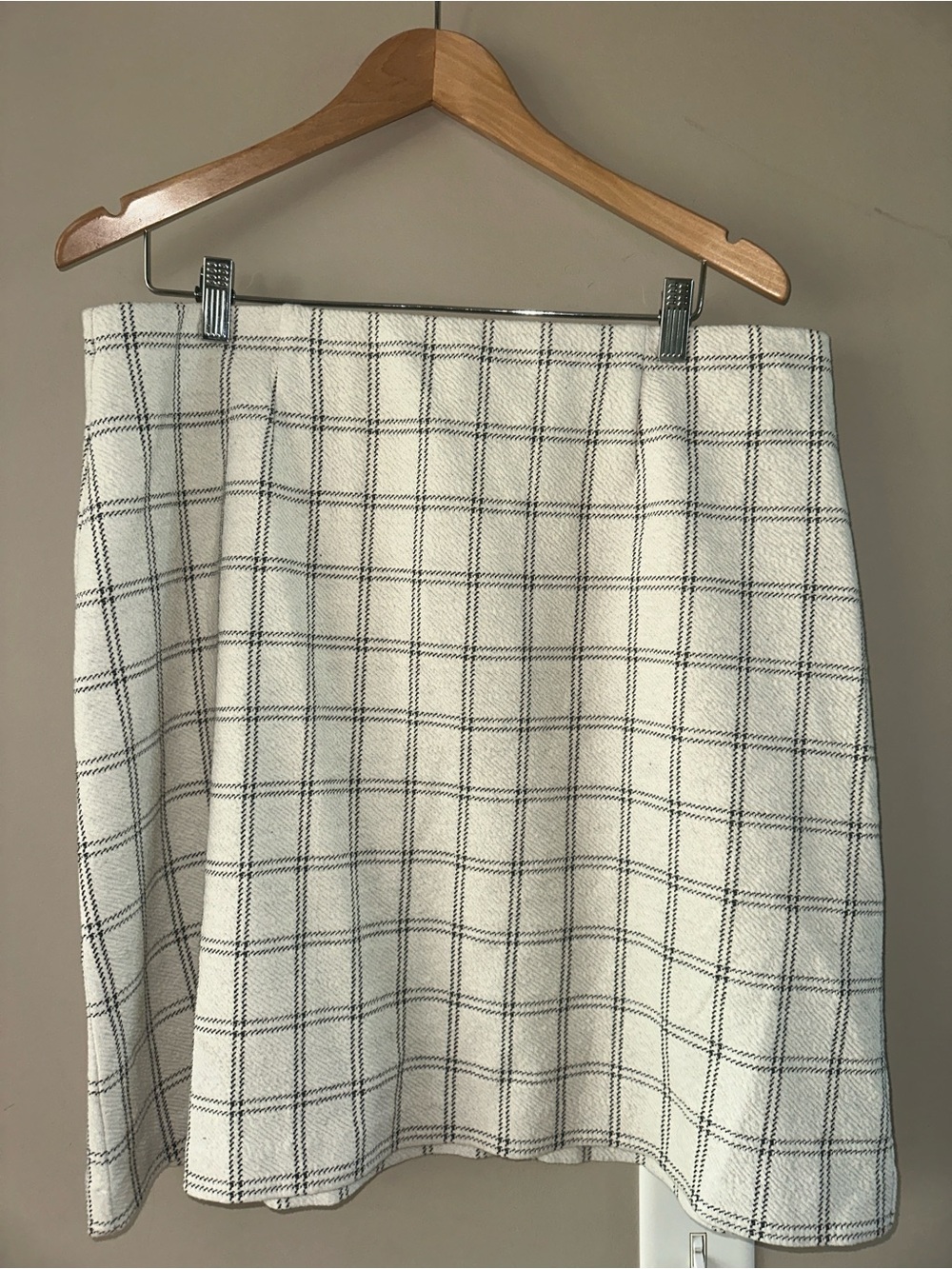 J. Jill Classic Windowpane Knit Skirt - White/Black size L
